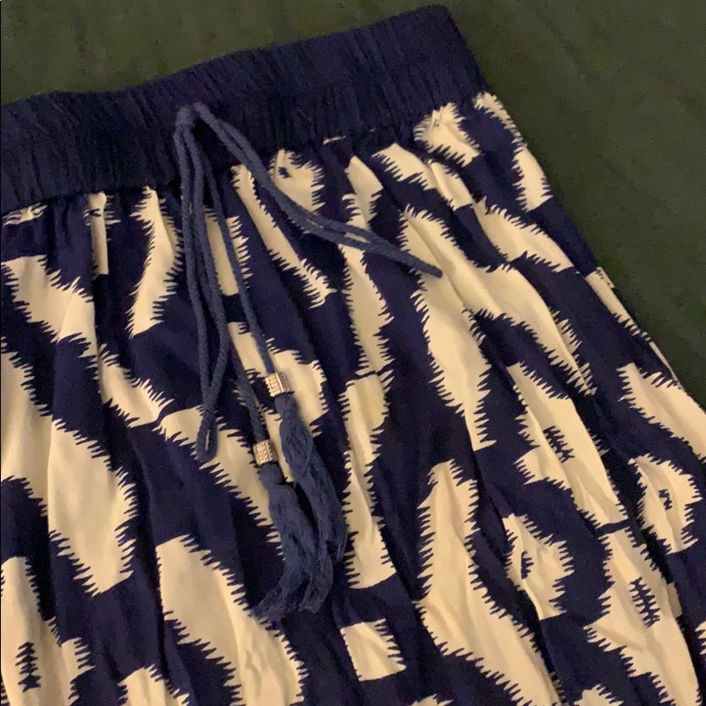 Eccentric maxi skirt 🤪